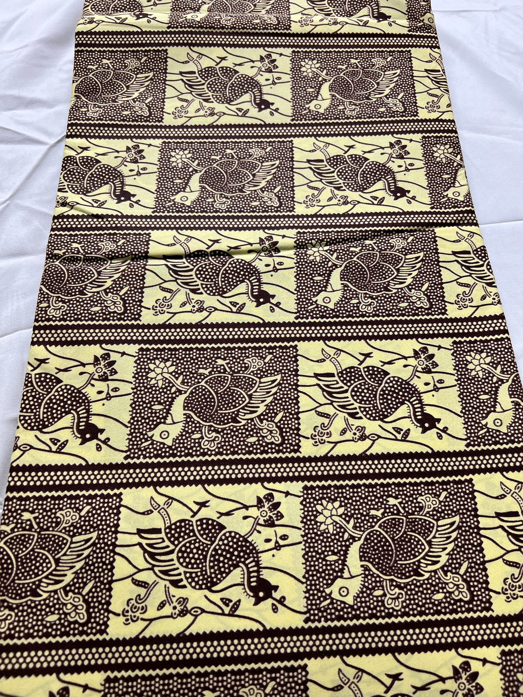 Leaf Print Ankara Fabric: Polycotton Wax Print, 6 Yards