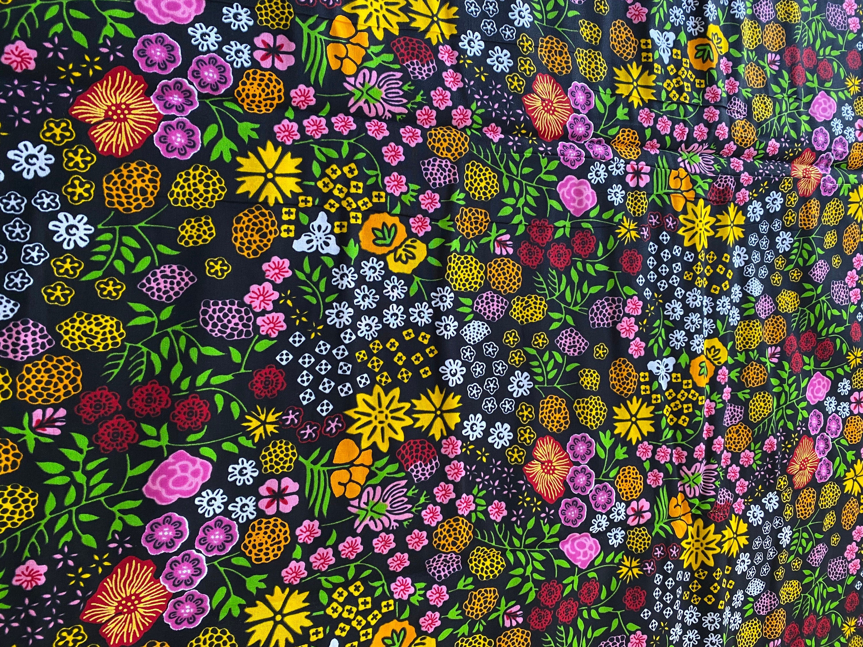 African Wax Print Fabric: Floral Ankara Cotton, 6 Yards