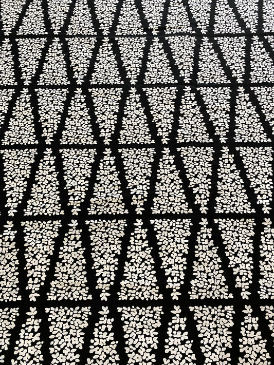 Black & White African Wax Print Fabric - Floral Ankara Cotton, 6 Yards